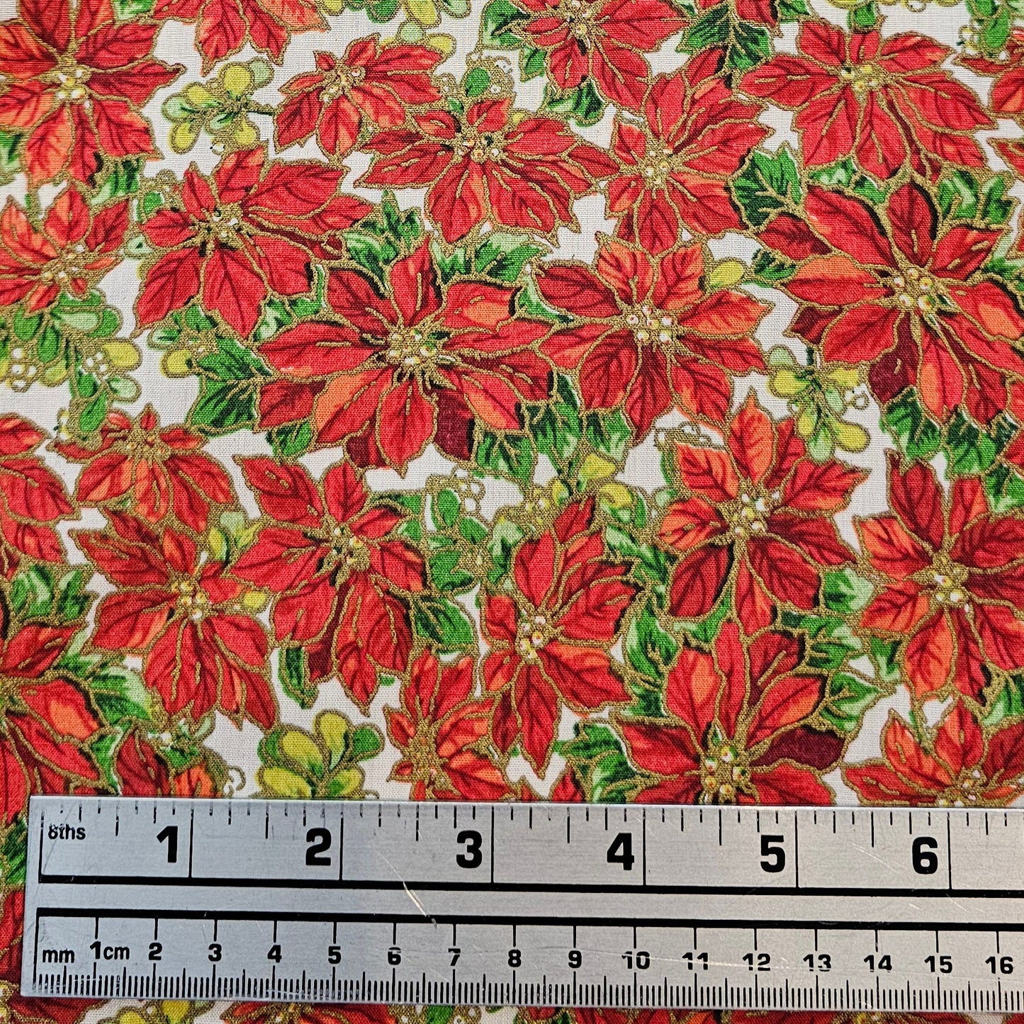 Vintage Poinsettia - Cream - Remnant