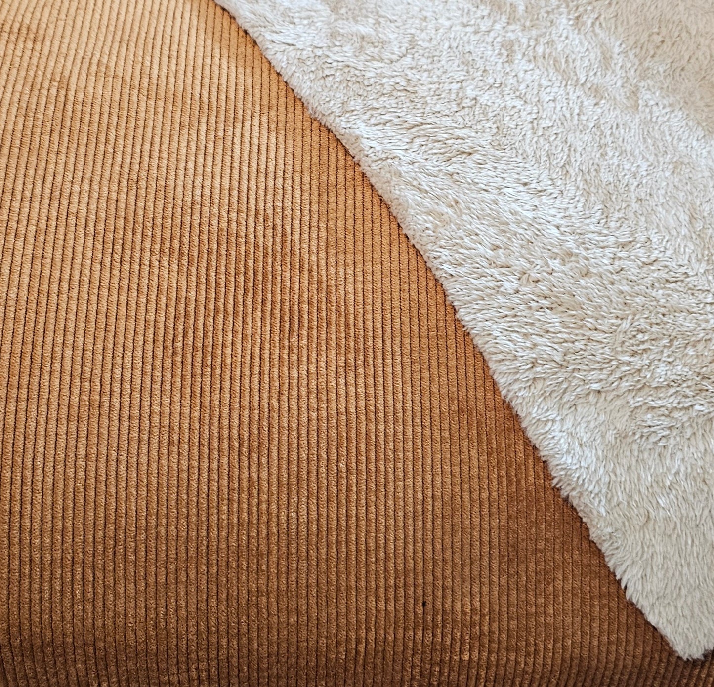 Washed Corduroy w/Sherpa - Camel