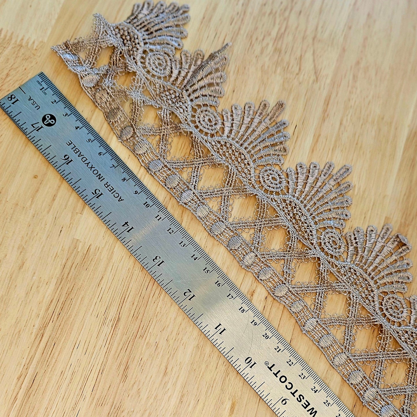 Guipure Lace - Taupe - 90mm