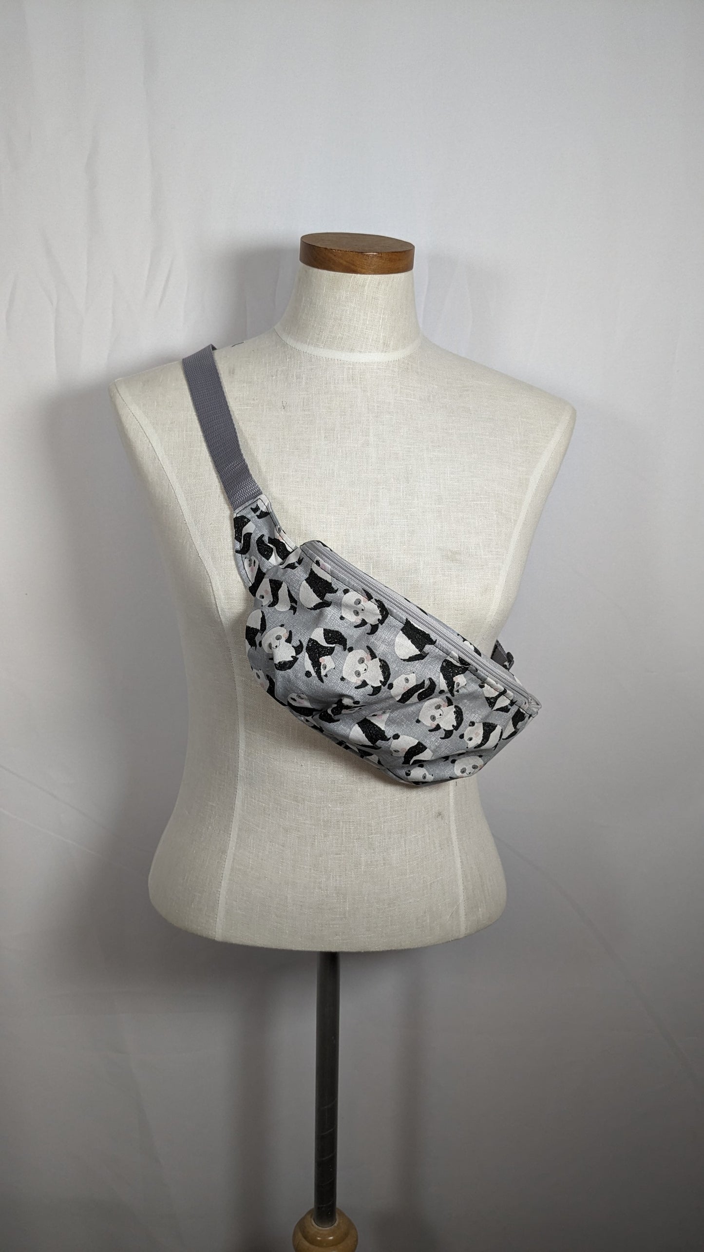 Fanny Pack Yoga Pandas