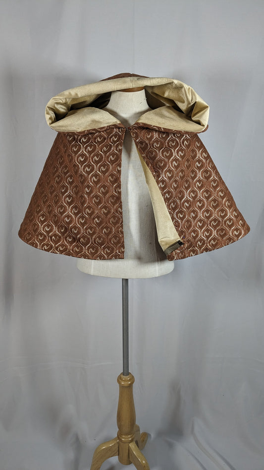 Capelet Rust Flame