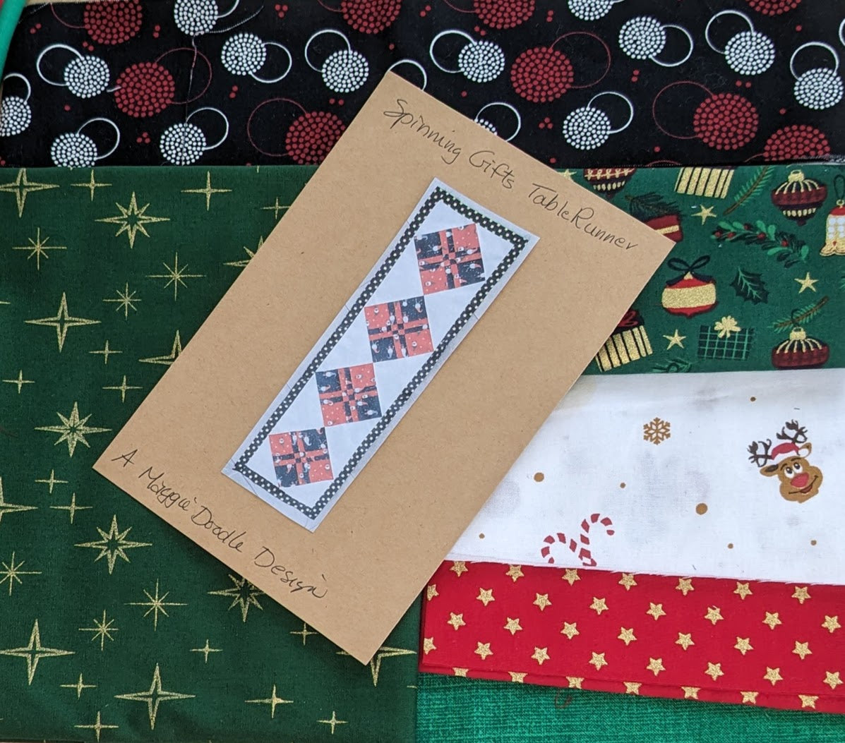 Spinning Gifts Table Runner - Maggie Doodle Design