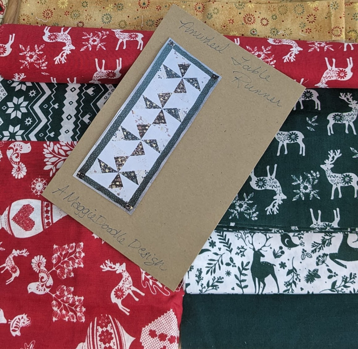 Pinwheel Table Runner - Maggie Doodle Design