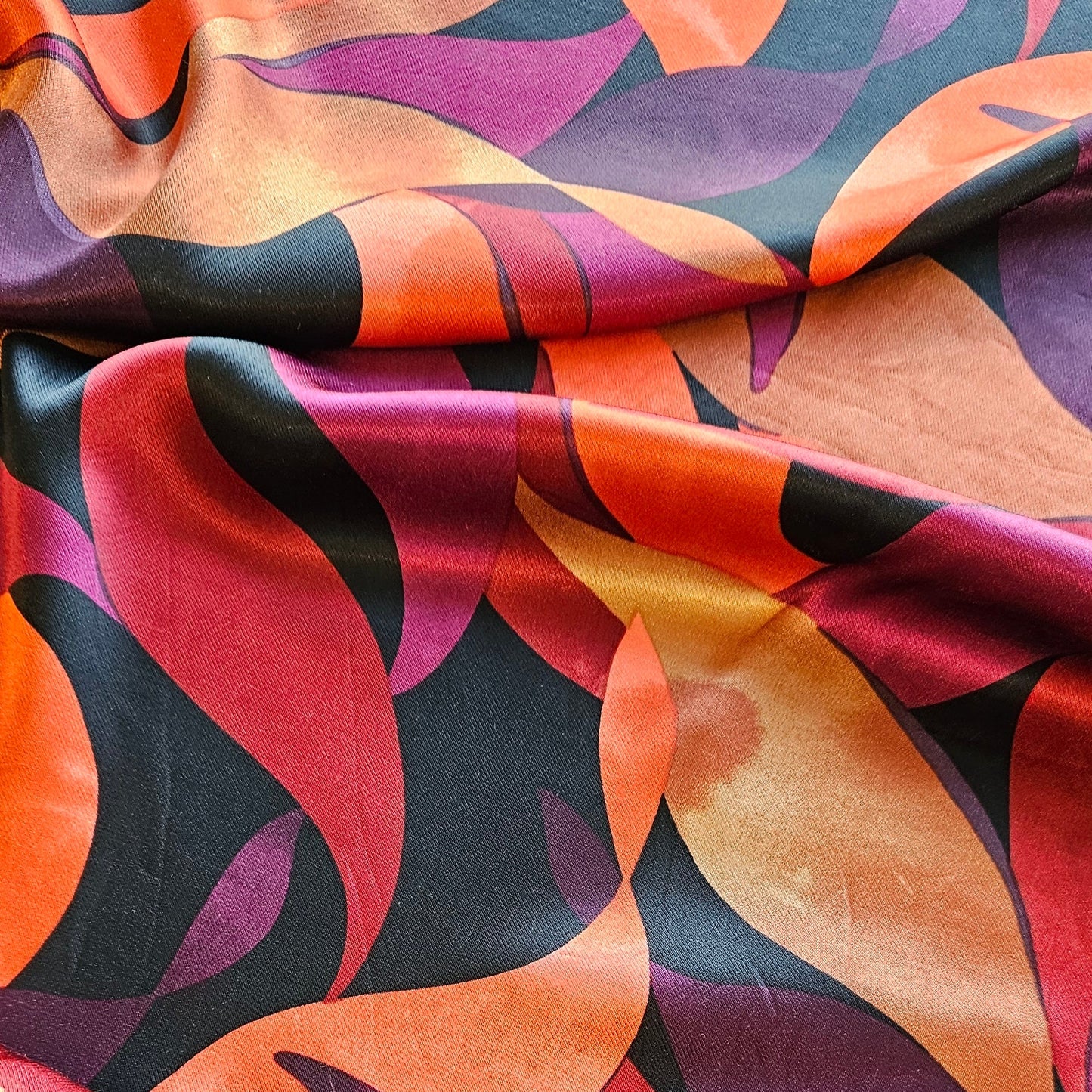 Luxe Leaves - Dark Red