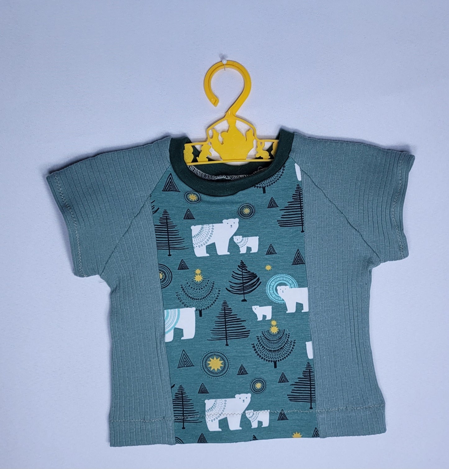 Children's 3M Green Polar Bears Colour Block Tee