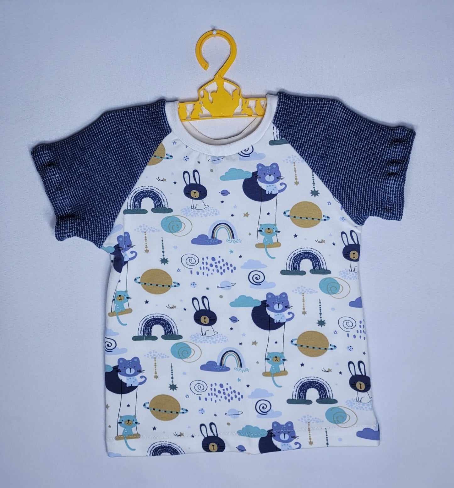 Children's 2T Rainbow Cats & Waffle knit Tee