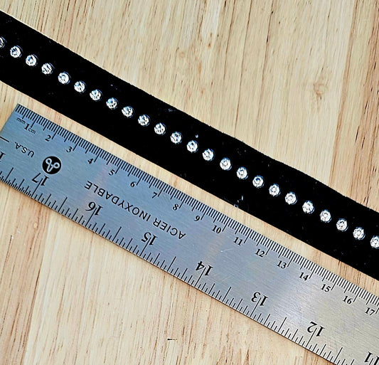 Rhinestone & Velvet Trim - Black - 25mm