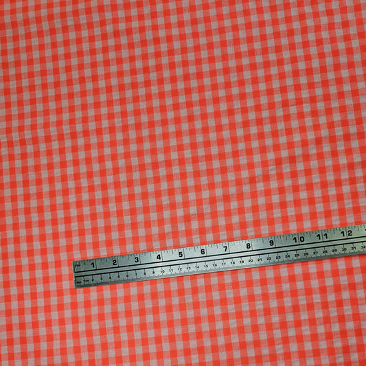 Gingham - Neon Pink