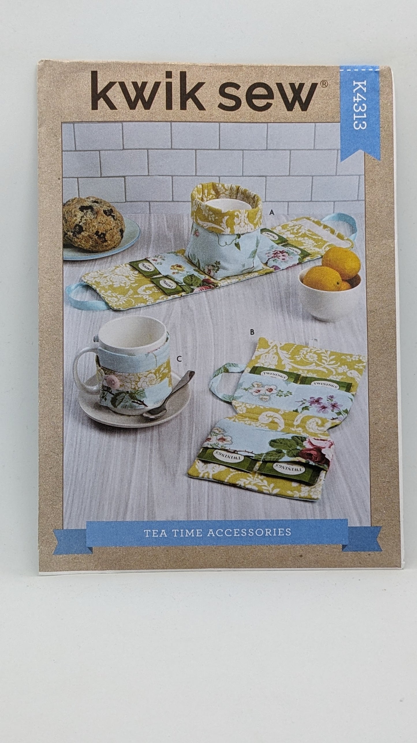 K4313 - Tea Accessories