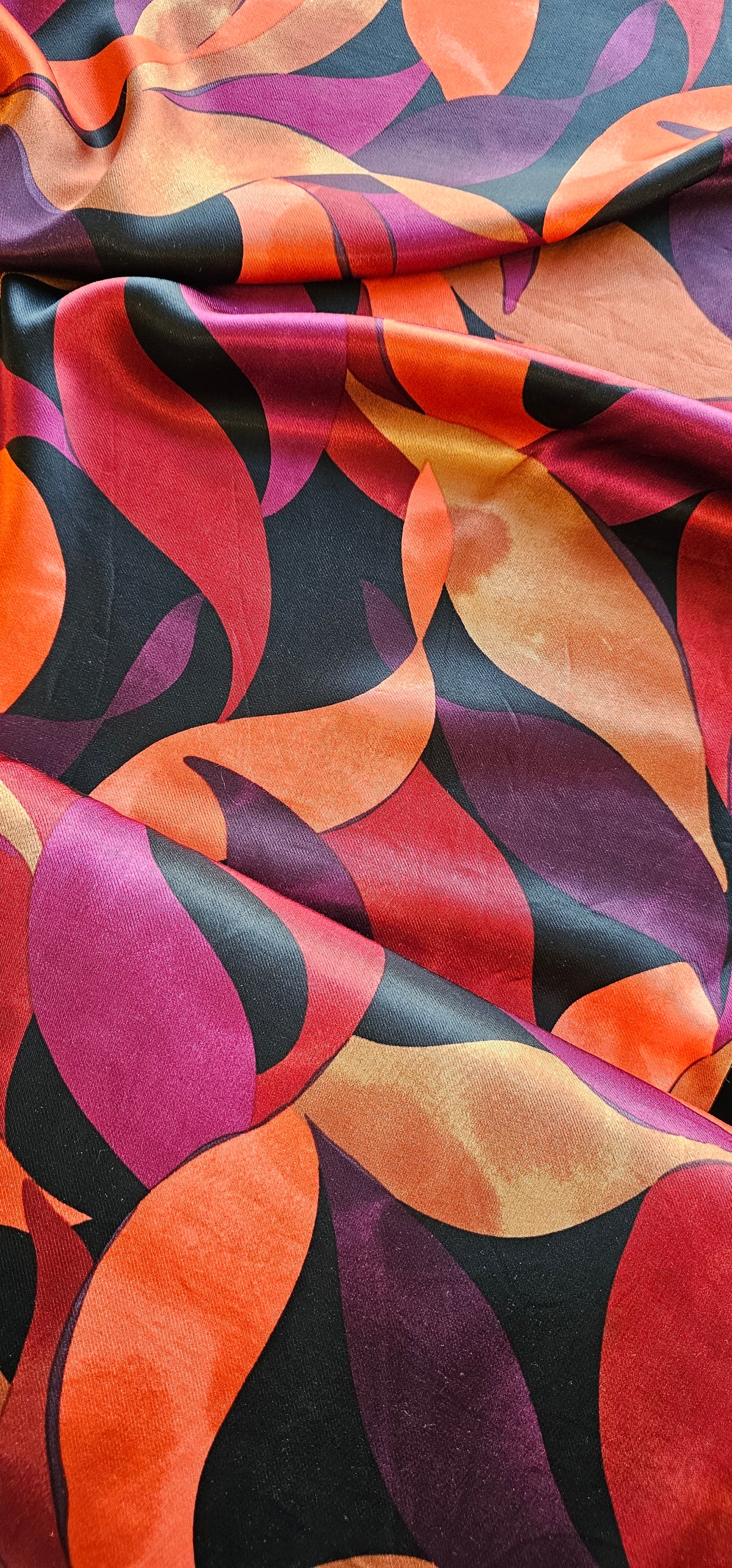 Luxe Leaves - Dark Red